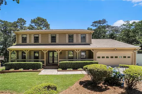5376 Sandy Stream Dr, Stone Mountain, GA 30087