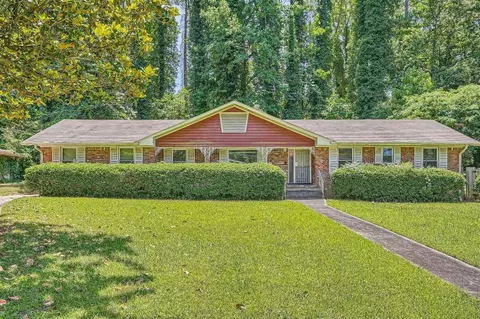 3808 King Henry Rd SW, Atlanta, GA 30331