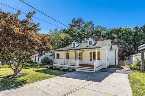 230 Aviation Rd SE, Marietta, GA 30060
