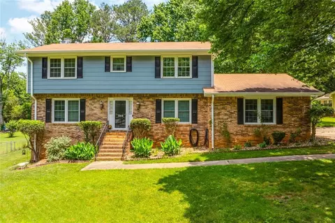 232 Cathey Ln NW, Lilburn, GA 30047