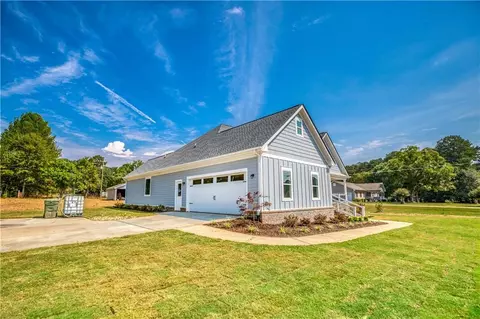 400 Paul Smith Rd, Covington, GA 30014 photo 8