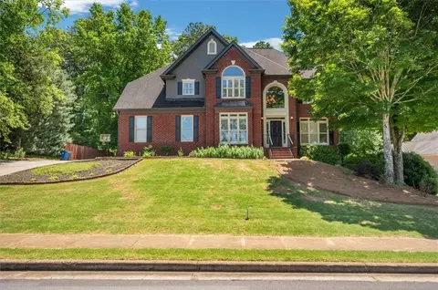 5105 Jonquilla Dr, Alpharetta, GA 30004