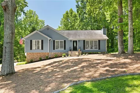 171 Orchard Dr, Canton, GA 30115