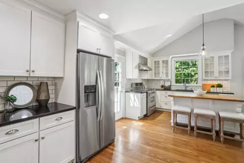 1792 Hickory Rd, Chamblee, GA 30341 photo 9