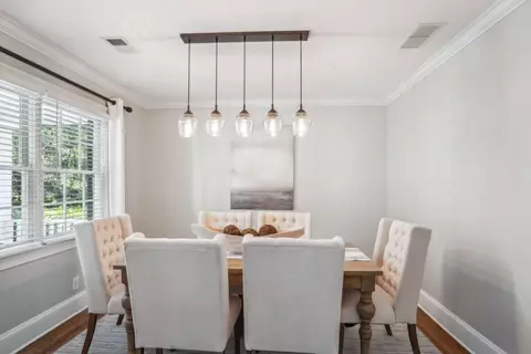 1792 Hickory Rd, Chamblee, GA 30341 photo 11