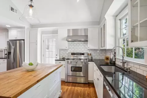 1792 Hickory Rd, Chamblee, GA 30341 photo 8