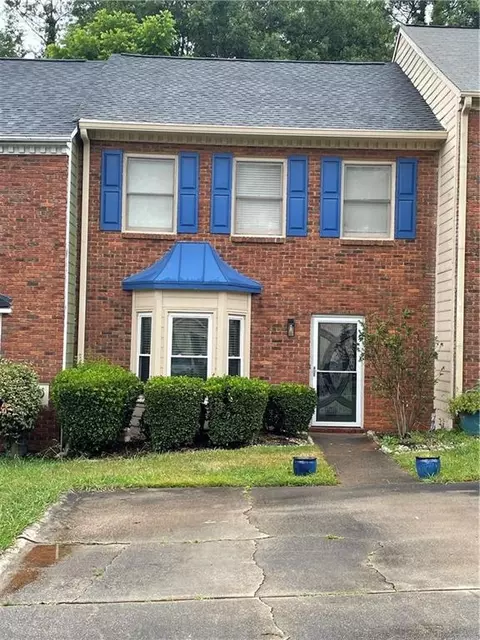 1022 Oaks Pkwy SE, Smyrna, GA 30082