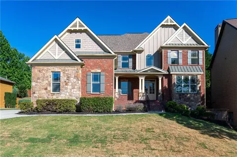 810 Valla Crucis Ln, Dacula, GA 30019