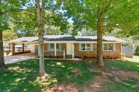 111 Ausband Dr, Mcdonough, GA 30253