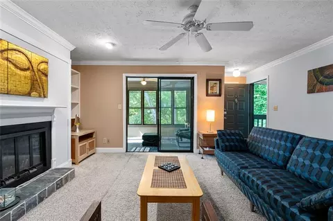 418 Smokerise Cir SE, Marietta, GA 30067
