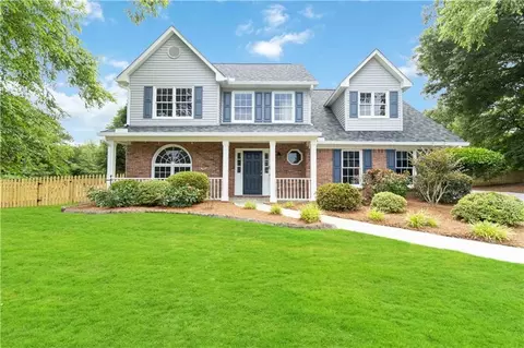 2362 Dover Ln, Snellville, GA 30078