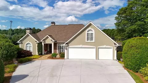 6470 Brookline Ct, Cumming, GA 30040