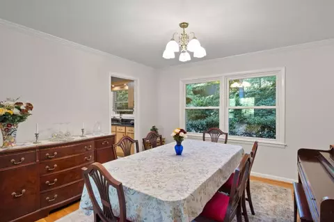 4107 Admiral Dr, Chamblee, GA 30341 photo 10