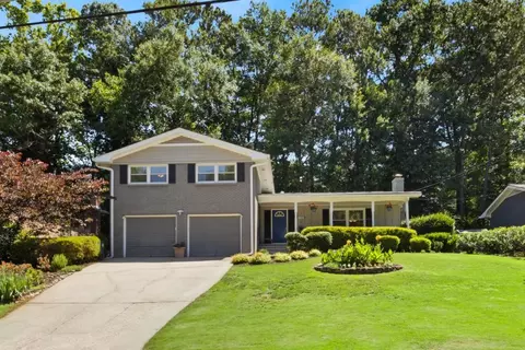 4107 Admiral Dr, Chamblee, GA 30341