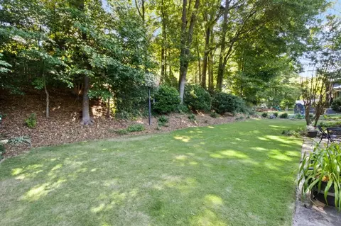 4107 Admiral Dr, Chamblee, GA 30341 photo 21