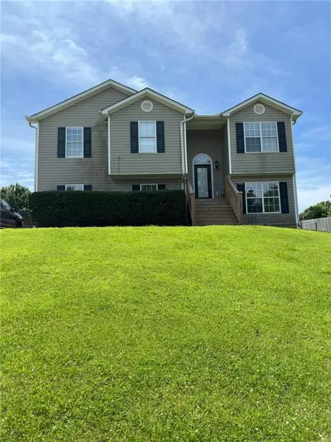 4747 Melbourne Trl, Flowery Branch, GA 30542
