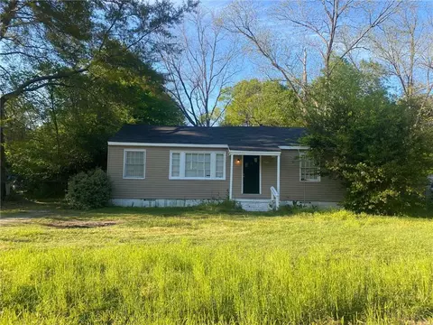 2777 Alden St, Macon, GA 31206