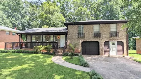 4334 Pleasant Forest Dr, Decatur, GA 30034