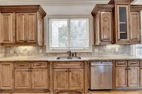 Kitchen - 8725 Merion Dr, Duluth, GA 30097 photo 8 of 8