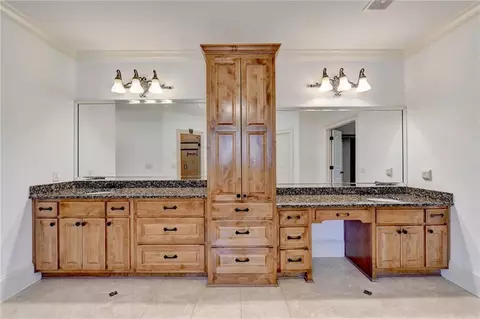 Bath - 8725 Merion Dr, Duluth, GA 30097 photo 6 of 10