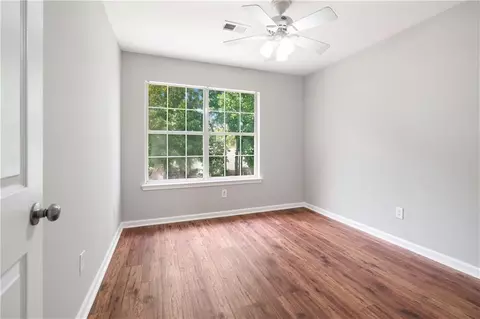 3945 Oak Glenn Dr, Duluth, GA 30096 photo 26