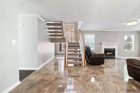 3945 Oak Glenn Dr, Duluth, GA 30096 photo 7