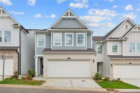 4715 Canary Diamond Ln, Kennesaw, GA 30144