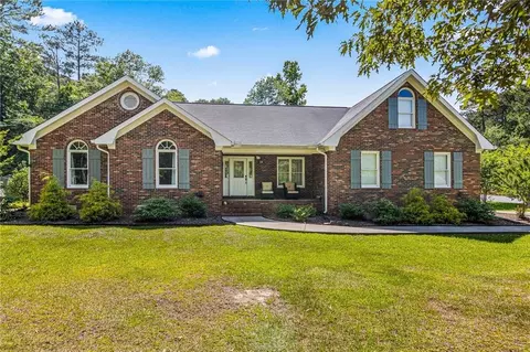 1800 Julian Dr, Watkinsville, GA 30677