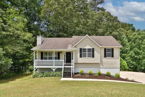 43 Sweetbriar Ln, Dallas, GA 30157