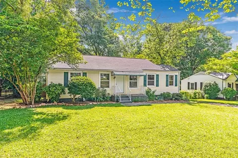 2432 Spring Garden Dr SW, Atlanta, GA 30315