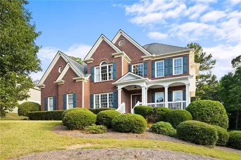 568 Vinings Springs Dr SE, Mableton, GA 30126