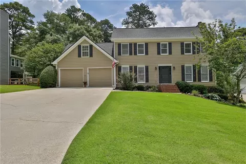 1938 Waterton Ct, Grayson, GA 30017