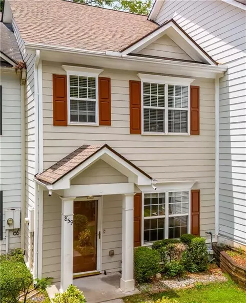 859 Glynn Oaks Dr, Clarkston, GA 30021