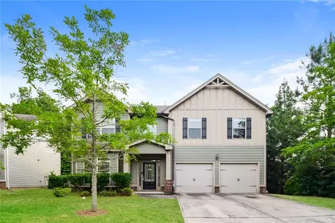 7554 Springbox Dr, Fairburn, GA 30213