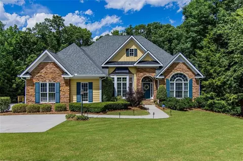 2 Warwick Pl SE, Rome, GA 30161