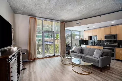 943 Peachtree St NE #804, Atlanta, GA 30309