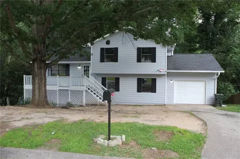 3201 Summer Wood Cir, Snellville, GA 30039