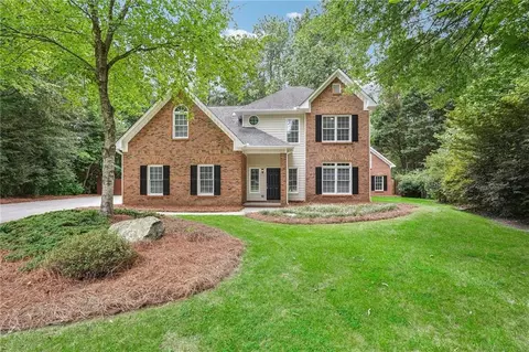 4070 Lake Russell Ct, Buford, GA 30519