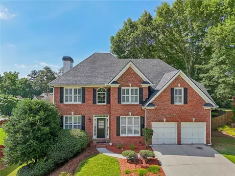1062 Crofton Lndg, Suwanee, GA 30024