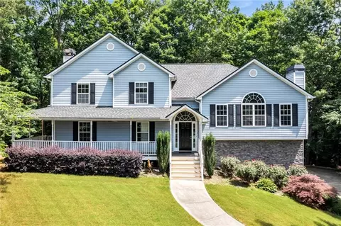 320 Poplar Trl, White, GA 30184