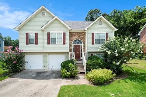 2872 Oak Vista Way, Lawrenceville, GA 30044