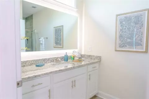 Bath - 126 Crest Pointe, Bremen, GA 30110 photo 6 of 7