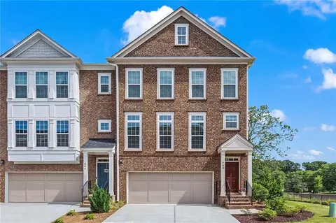 795 Atwood Ln, Buford, GA 30518