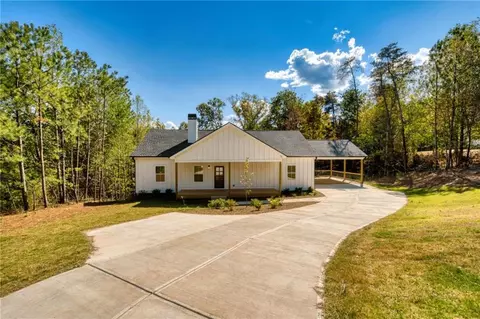 276 Black Knob Falls Dr, Ranger, GA 30734