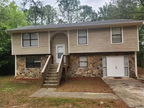 220 Imad Ct, Fairburn, GA 30213