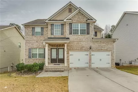 4022 Village Crossing Cir, Ellenwood, GA 30294