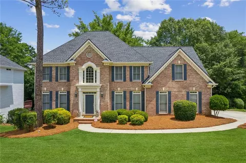 860 Ingleside Dr, Lawrenceville, GA 30044