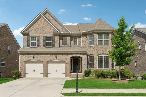 2070 Beckham St, Cumming, GA 30041