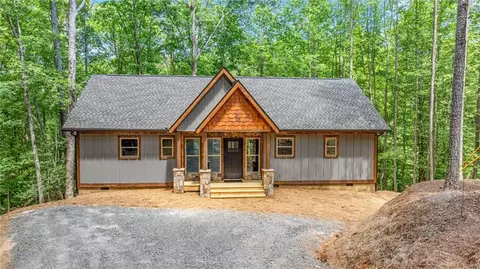 57 Hampton Ct, Ellijay, GA 30540