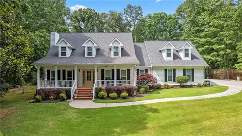2600 Hilderbrand Dr, Douglasville, GA 30135